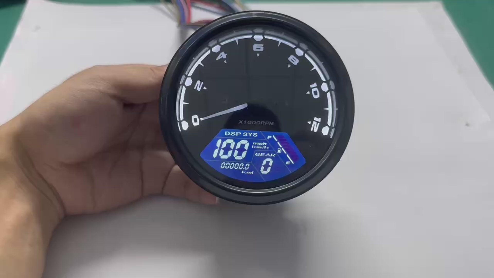 universal digital tablero para moto velocimetro tacometro for (baboon，newtek，bobber) cafe racercafe racer（BMW K100 Cafe Racer、keeway cafe racer 152、etc FZS600 Fazer Keeway Superlight 150 Negro Moto、chopper dinamo Yamaha FZ150i、Yamaha RS100、Honda CL500）